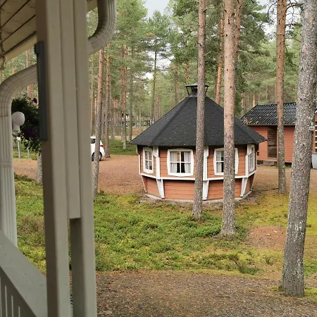 Pikkumoekki Feriehus